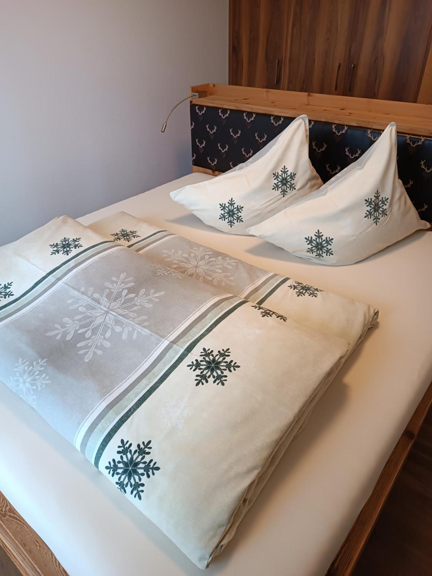 Pruensterhof Schenna Apartment Екстериор снимка
